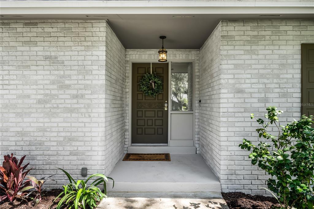 180 Broadmoor Road Lake Mary, FL 32746 - Photo 2 of 47 Gallery Image 2