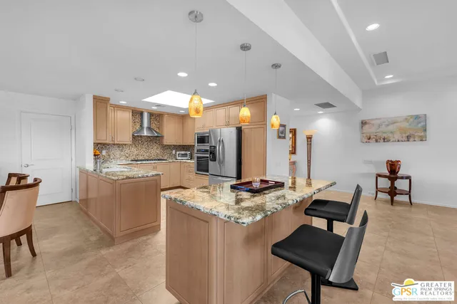 $8,950 | 10 Colgate Drive, Rancho Mirage, CA 92270