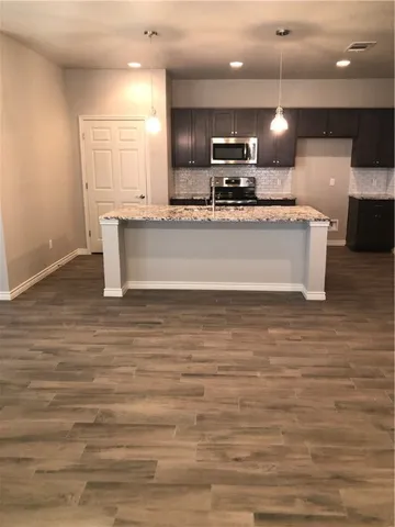 $1,595 | 573 Cr 306 Jarrell Tx 76573, Unit A, Jarrell, TX 76537