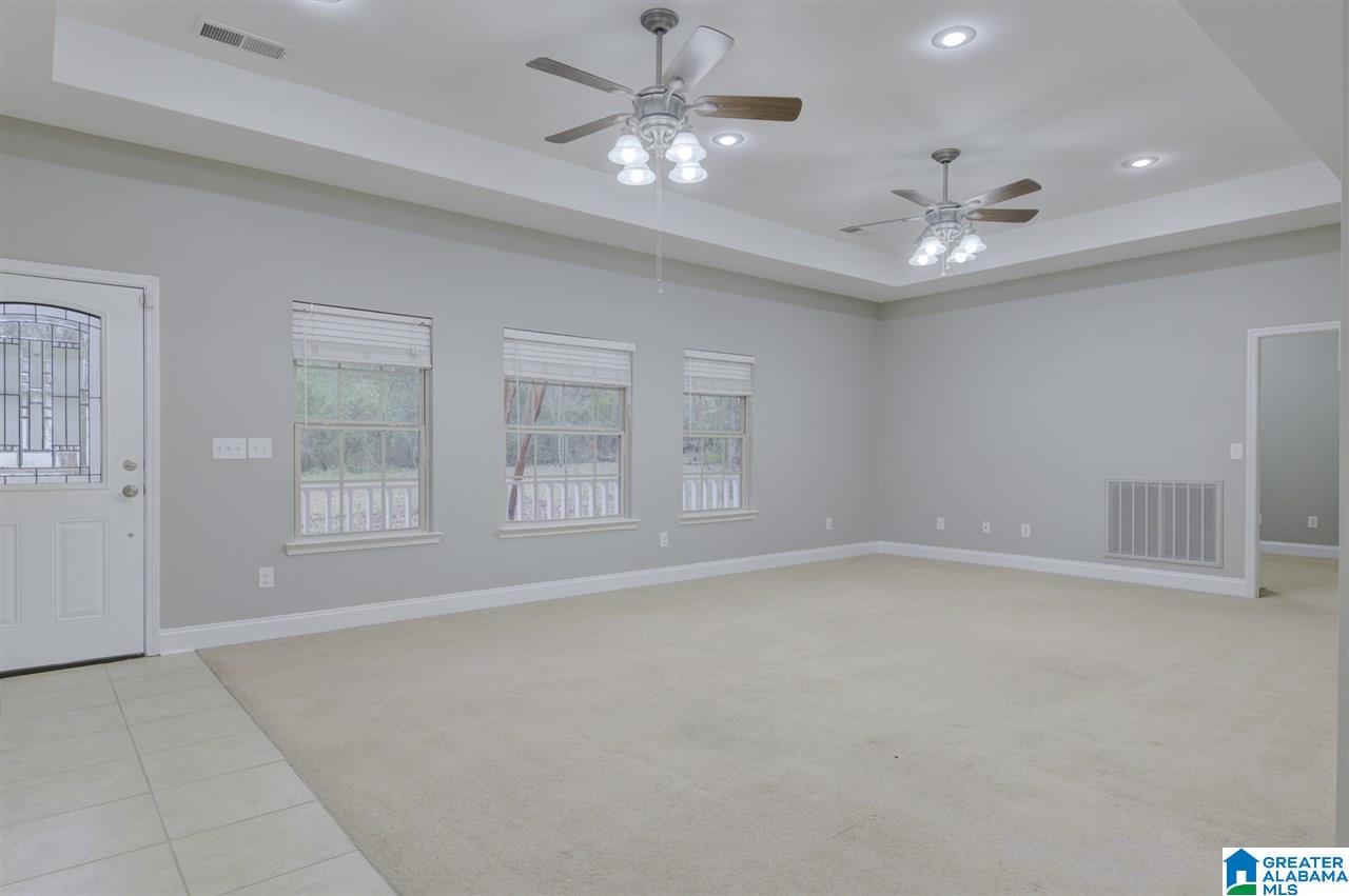151 Lucas Lane Alabaster, AL 35114 - Photo 3 of 24