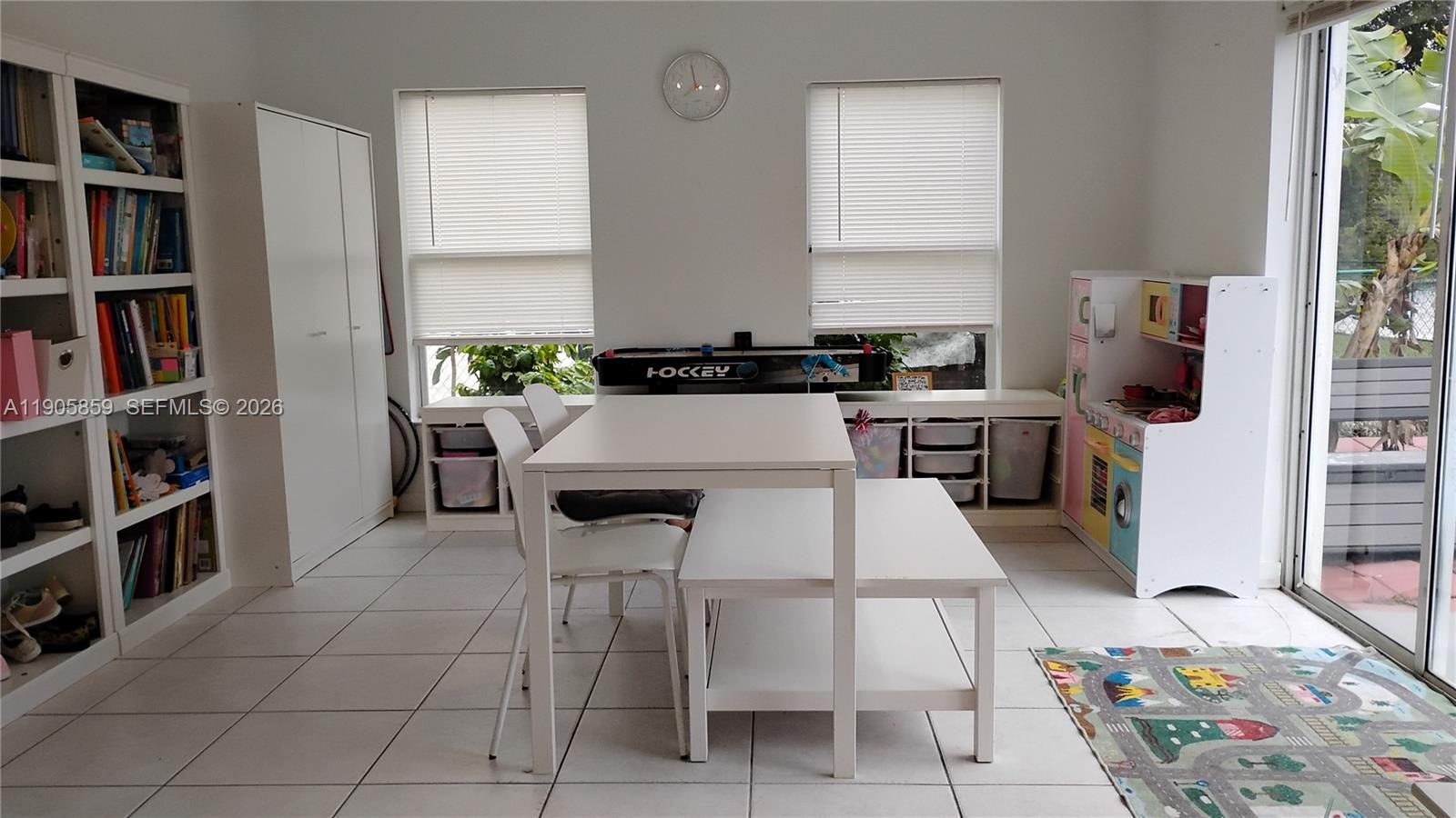 7515 Southwest 164th Court Miami, FL 33193 - Photo 10 of 25