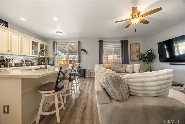 $4,600 | 10159 Julianne Avenue, Hesperia, CA 92345