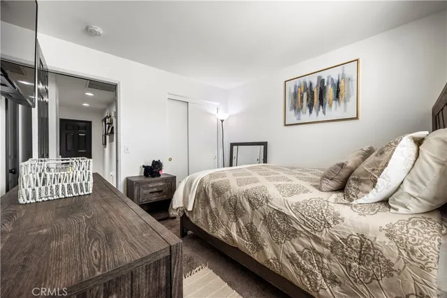 $4,600 | 10159 Julianne Avenue, Hesperia, CA 92345