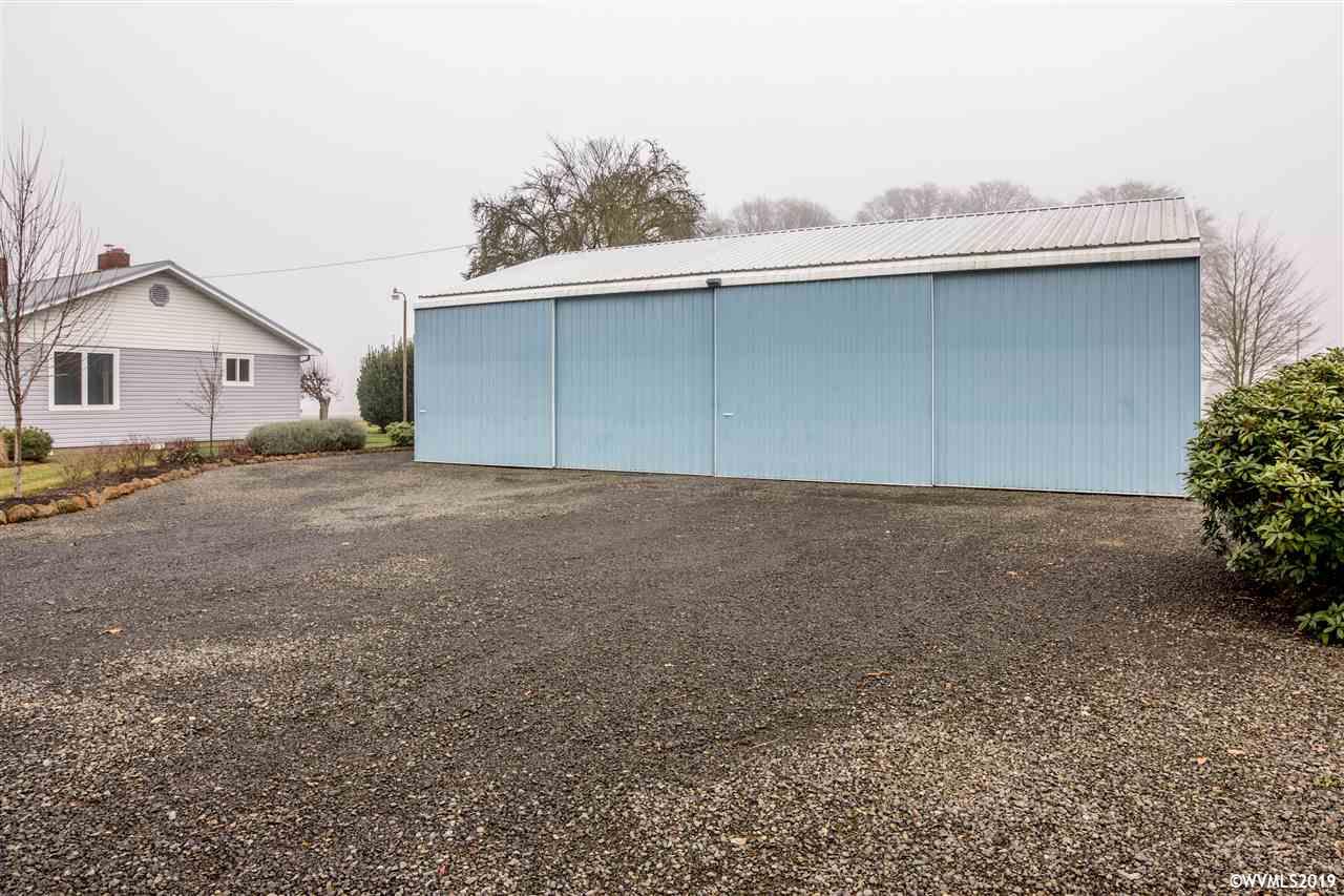 7782 Howell Prairie Road Northeast Silverton, OR 97381 - Photo 37 of 41 Gallery Image 37