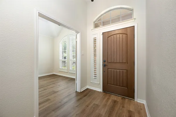 $5,300 | 2512 Rio Mesa Drive, Austin, TX 78732