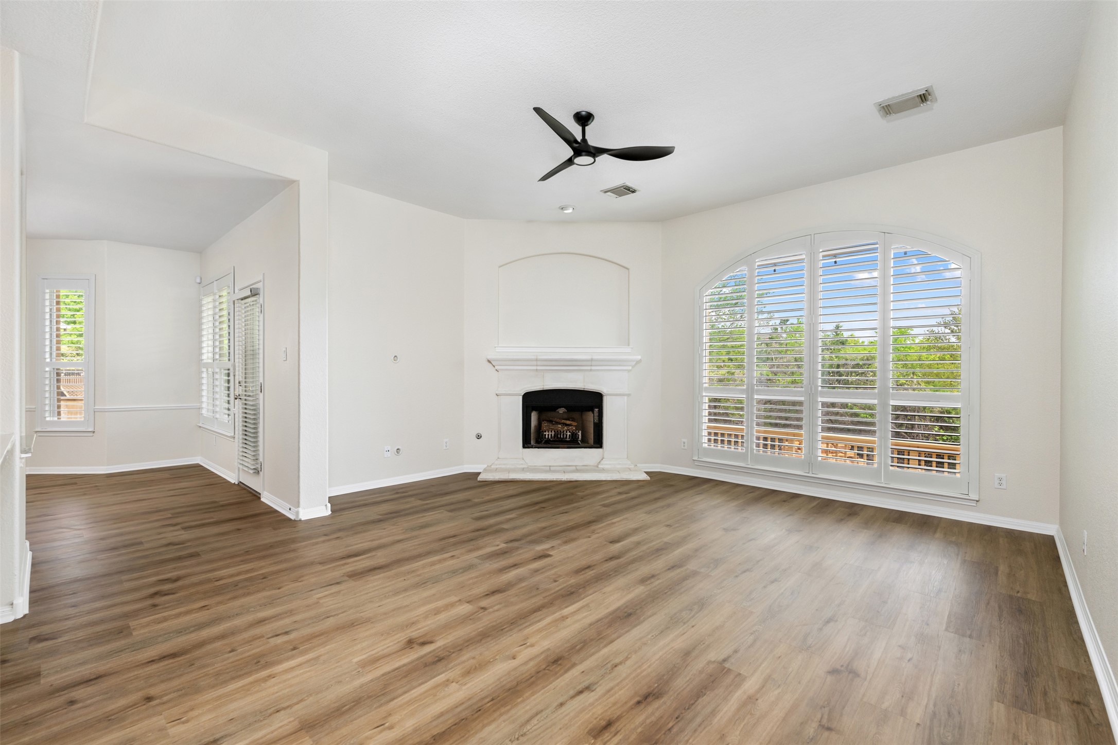 2512 Rio Mesa Drive Austin, TX 78732 - Photo 7 of 35