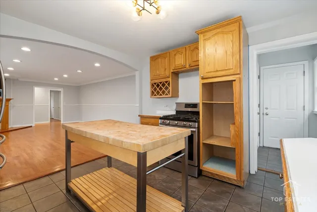 a room with table and chair