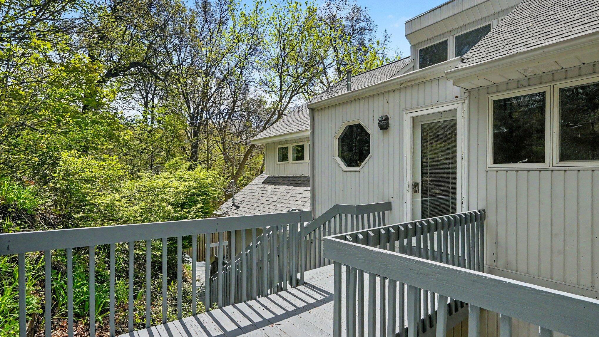 190 Island Lake Road Chelsea, MI 48118 - Photo 34 of 41 043_file_1492