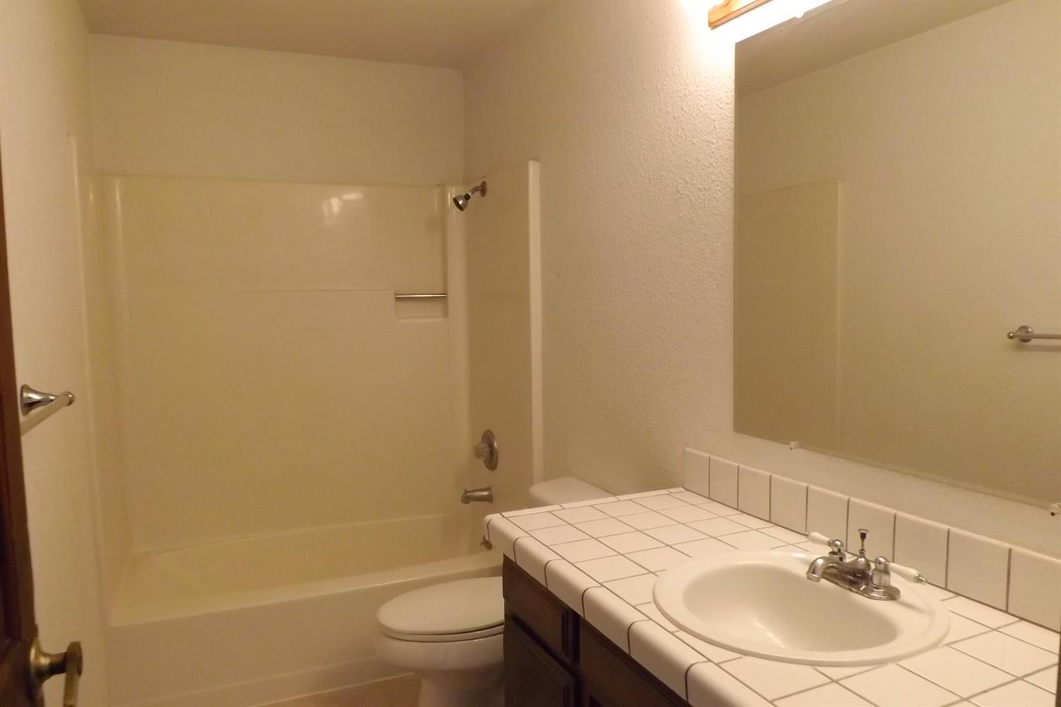 6757 Henley Road Klamath Falls, OR 97603 - Photo 17 of 29 Additional Photo