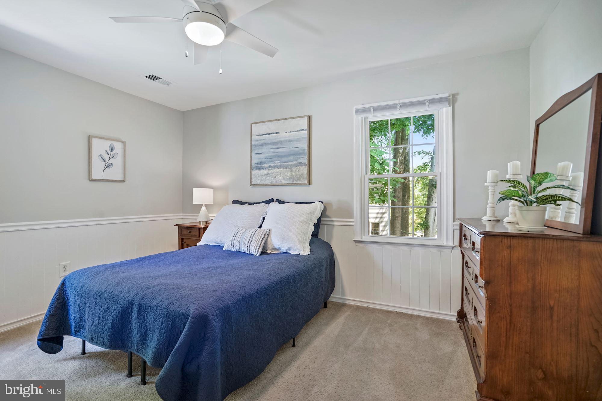 8810 Shadowlake Way Springfield, VA 22153 - Photo 33 of 41 Corner Bedroom 3