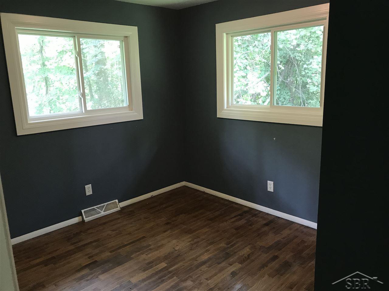 3010-3012 South Towerline Road Bridgeport, MI 48722 - Photo 7 of 9 31340708-6.JPG