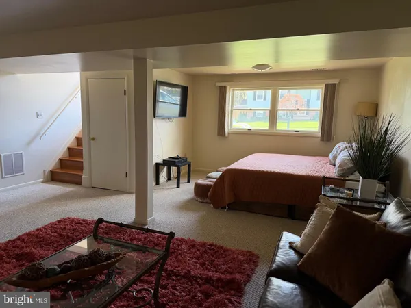 $3,000 | 18 Jameson Lane, Baltimore, MD 21208