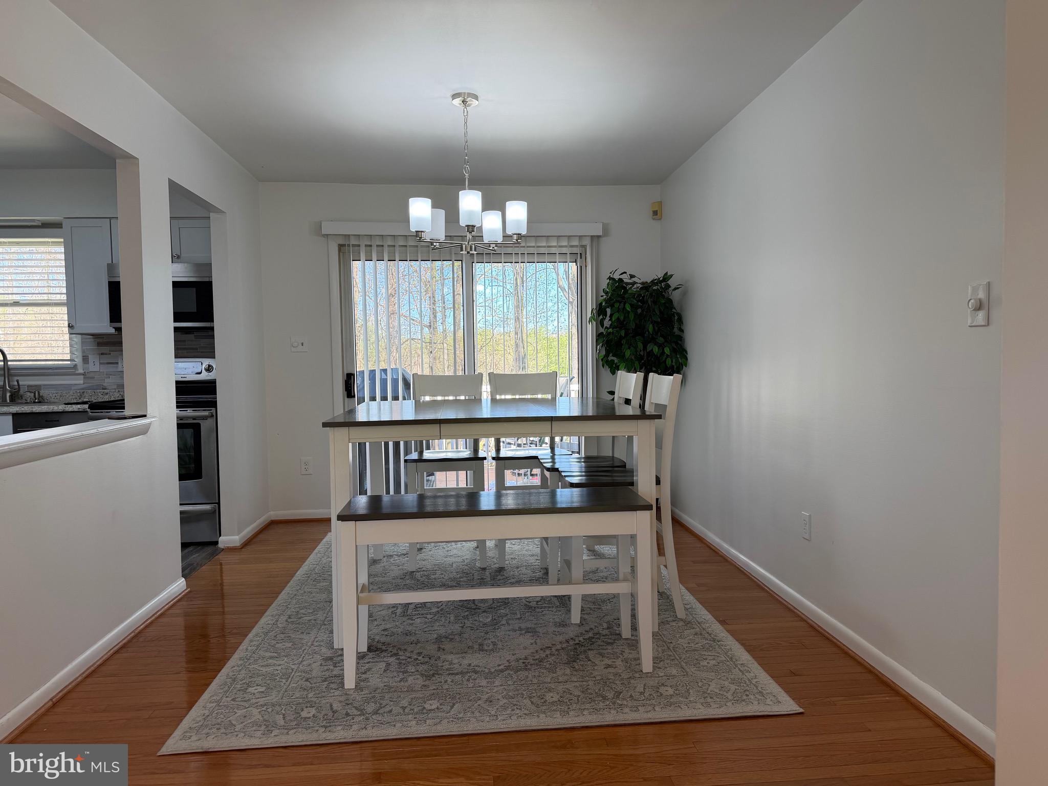 18 Jameson Lane Baltimore, MD 21208 - Photo 5 of 39