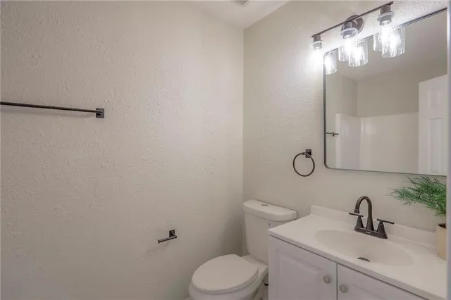 $339,899 | 10615 North Ditman Avenue, Kansas City, MO 64157