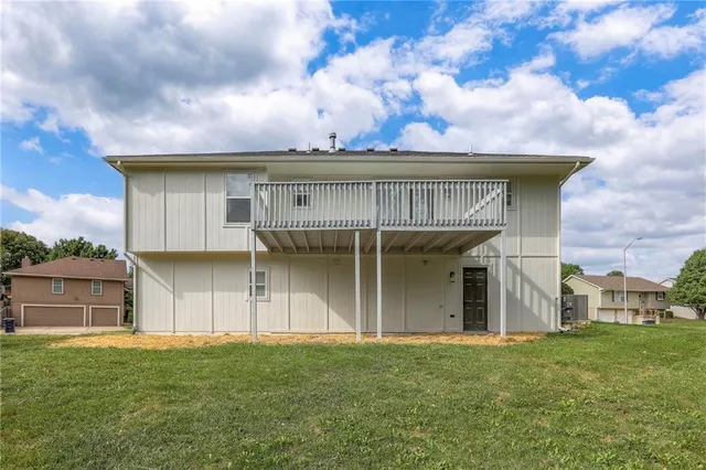 $339,899 | 10615 North Ditman Avenue, Kansas City, MO 64157