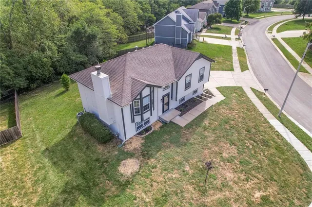 $339,899 | 10615 North Ditman Avenue, Kansas City, MO 64157