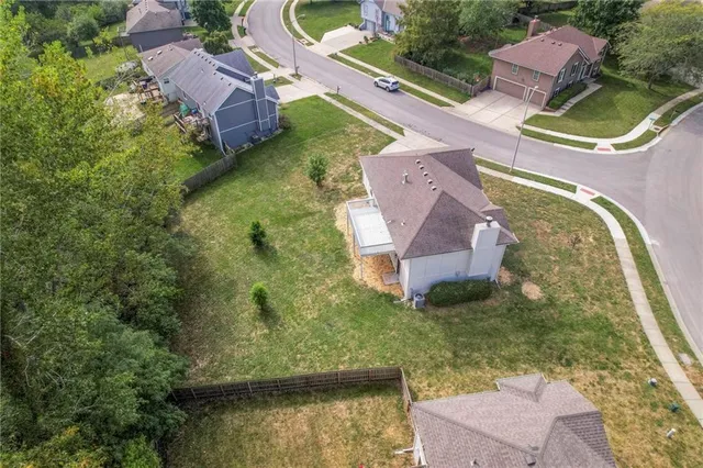 $339,899 | 10615 North Ditman Avenue, Kansas City, MO 64157