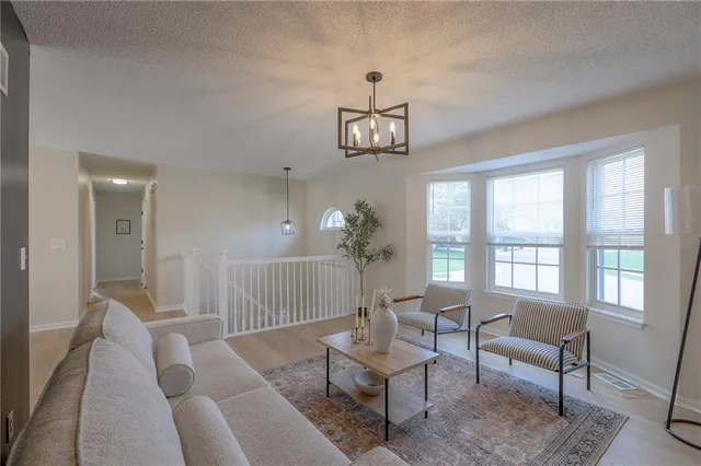 $339,899 | 10615 North Ditman Avenue, Kansas City, MO 64157