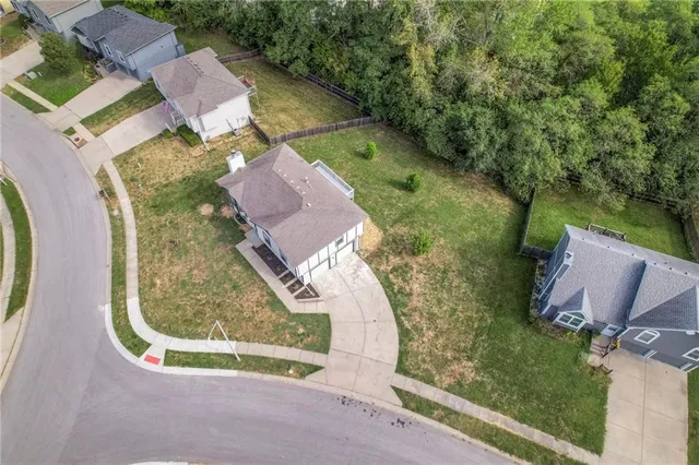 $339,899 | 10615 North Ditman Avenue, Kansas City, MO 64157