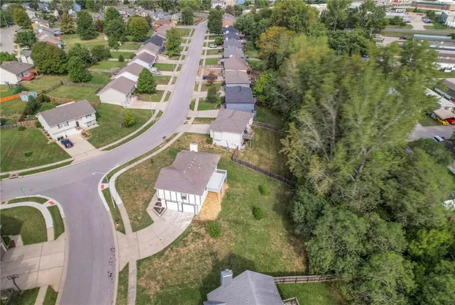 $339,899 | 10615 North Ditman Avenue, Kansas City, MO 64157