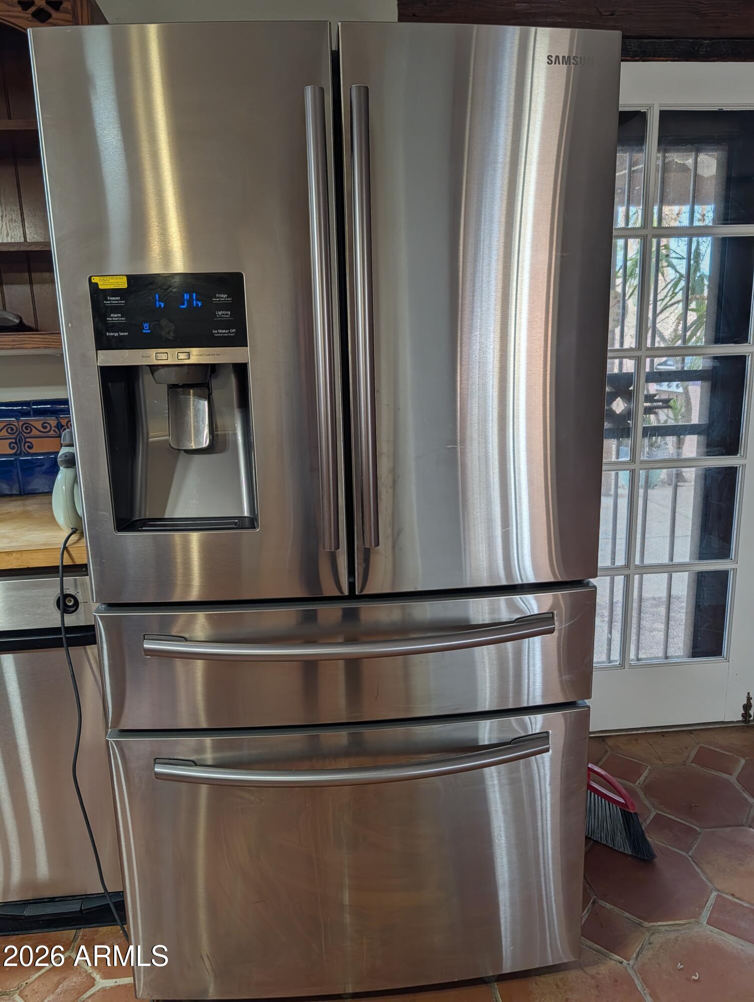 8714 North Dead Mans Gulch Road Florence, AZ 85132 - Photo 38 of 39 a close view of appliances and cabinets