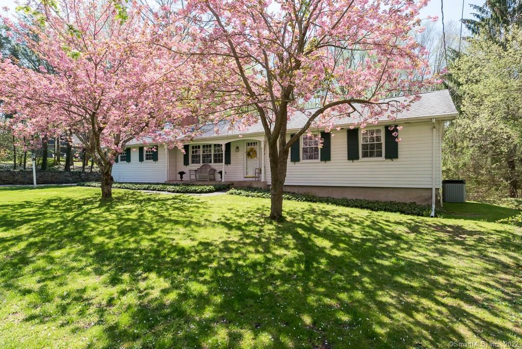 43 Rolling Meadow Road Madison, CT 06443 - Photo 1 of 1