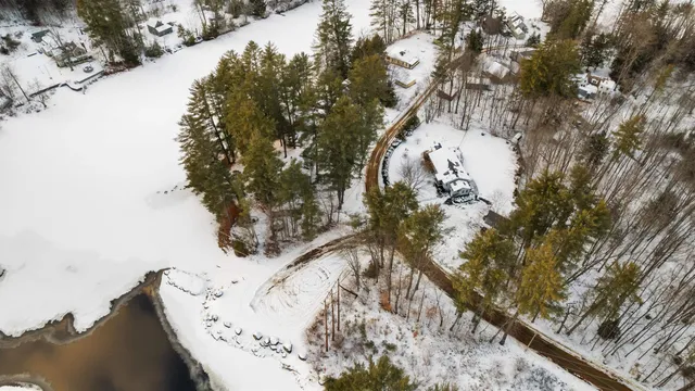 $280,000 | 25 Island Road, Concord, NH 03303