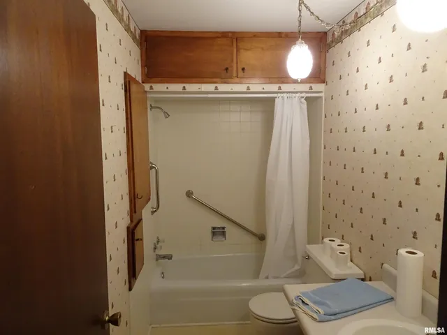 $349,000 | 13978 North 2200th Avenue, Geneseo, IL 61254