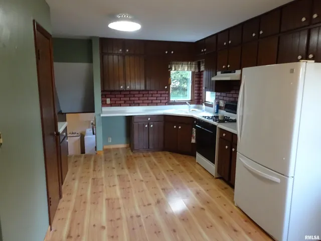 $349,000 | 13978 North 2200th Avenue, Geneseo, IL 61254