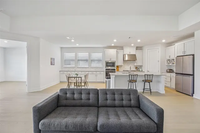 $3,995 | 1409 Pink Granite Boulevard, Dripping Springs, TX 78620