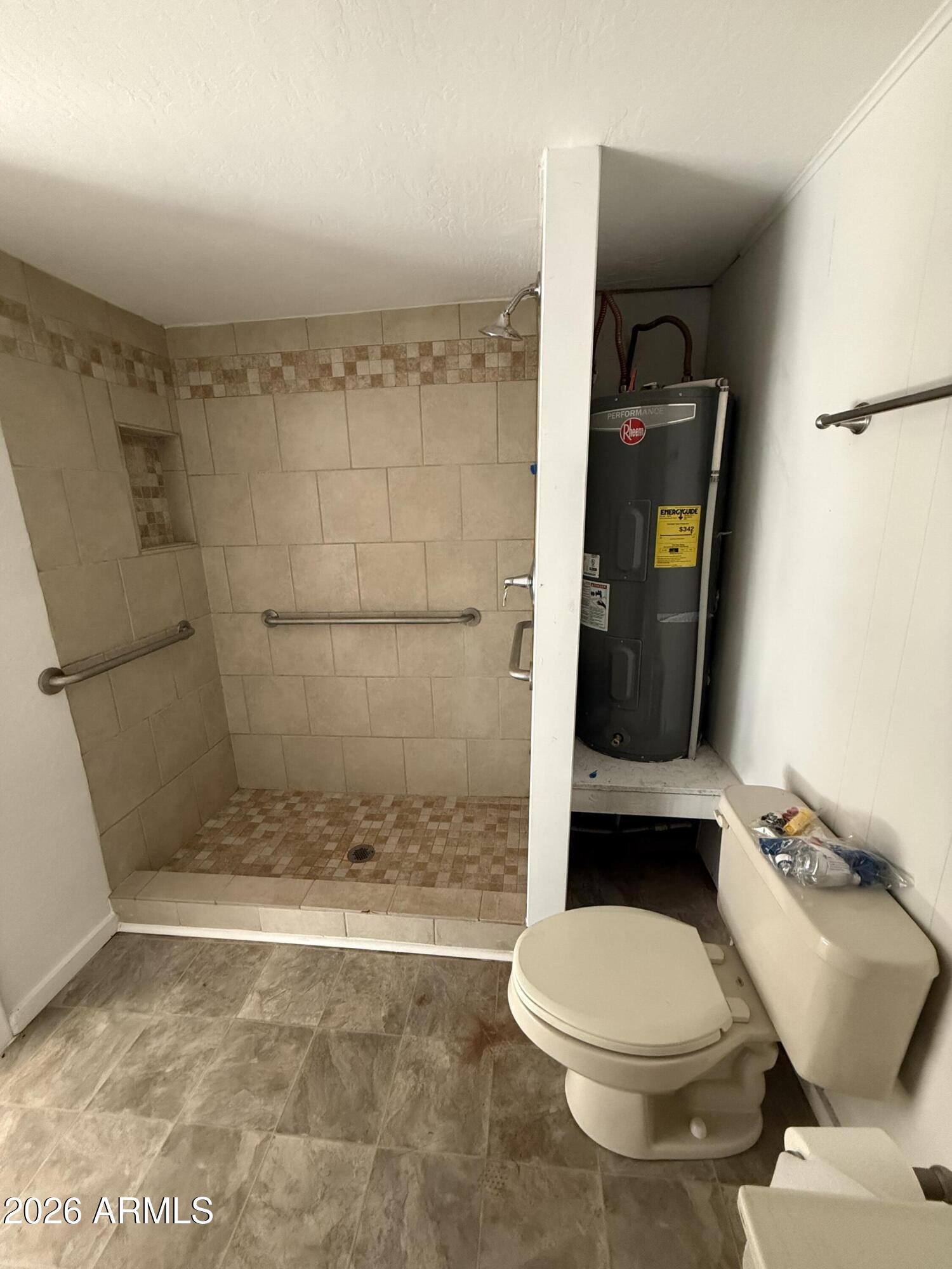 2058 Pinehaven Lane Overgaard, AZ 85933 - Photo 14 of 34 IMG_0750