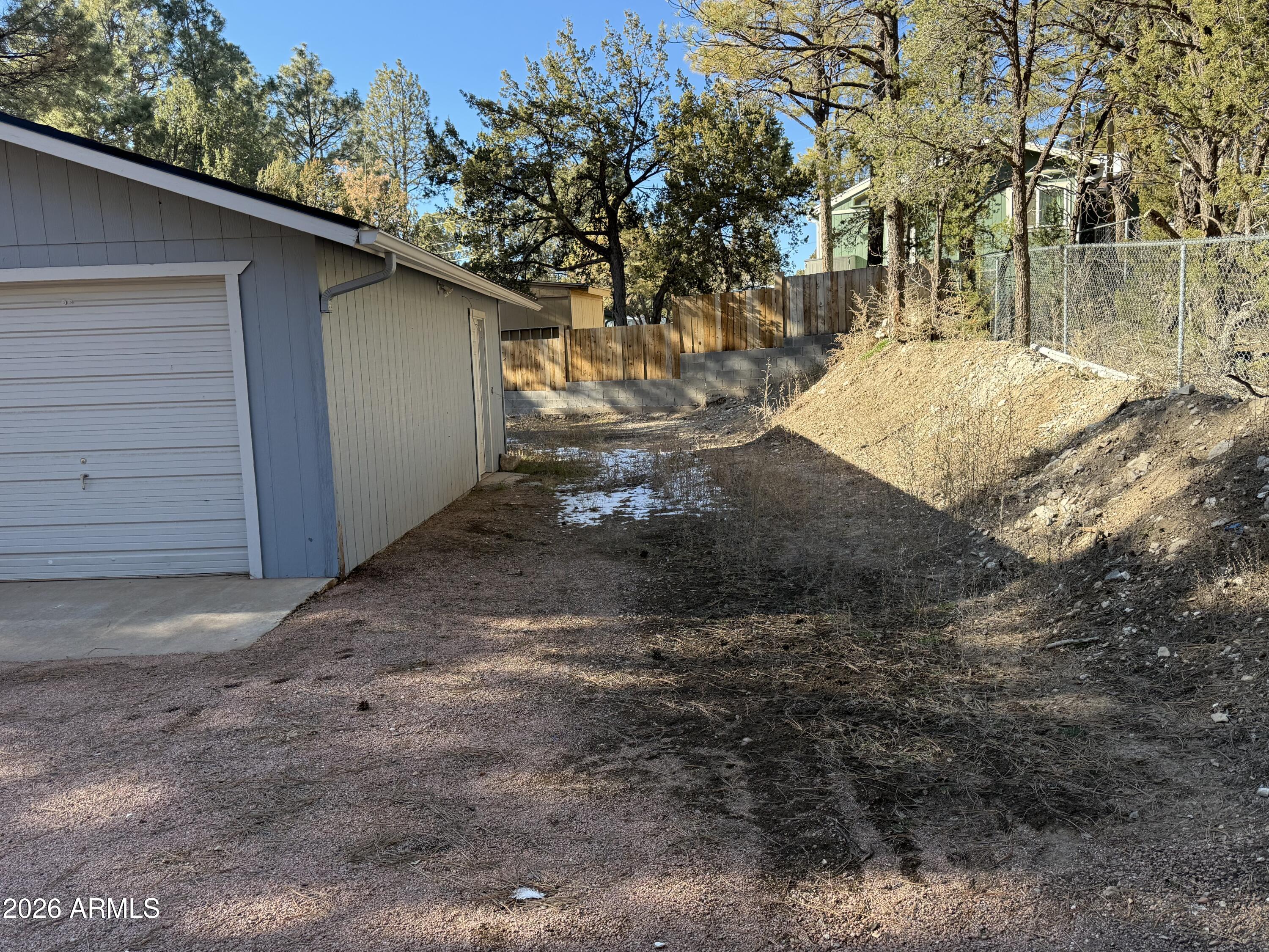 2058 Pinehaven Lane Overgaard, AZ 85933 - Photo 6 of 34 IMG_0741