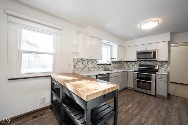 $360,000 | 7511 Madden Drive, Fishers, IN 46038