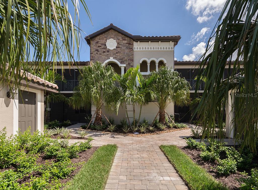 5528 Palmer Circle, Unit 105 Lakewood Ranch, FL 34211 - Photo 1 of 60