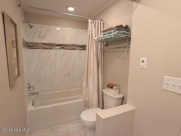 $582,000 | 2210 Sulgrave Drive Northwest, Wilson, NC 27896