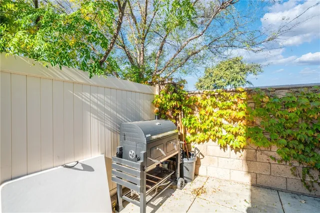 a view of an outdoor space