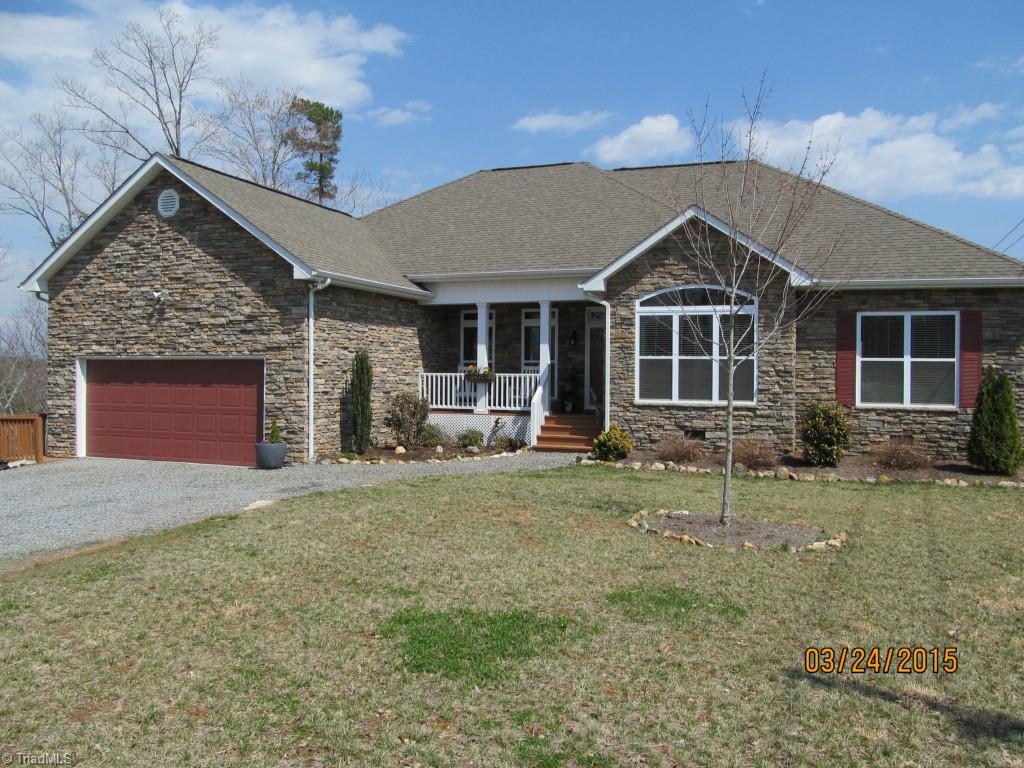286 Red Brush Road Mount Airy, NC 27030 - Photo 2 of 30 Gallery Image 2
