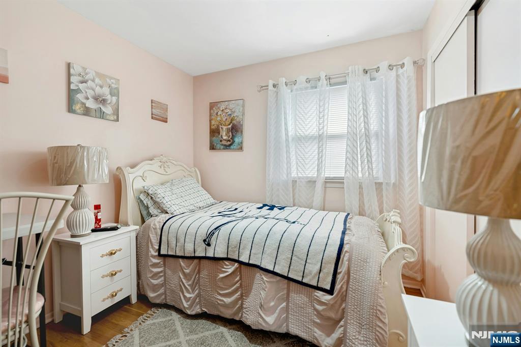 8 Monaghan Road Edison, NJ 08817 - Photo 17 of 30