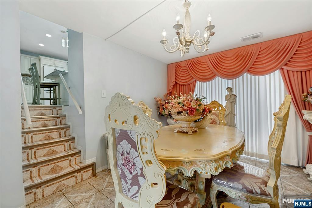 8 Monaghan Road Edison, NJ 08817 - Photo 7 of 30