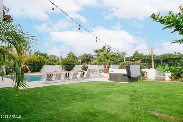 a view of outdoor space barbeque oven