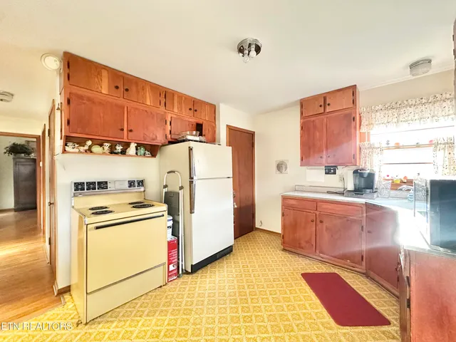 $259,900 | 112 Glenn Circle, Powell, TN 37849