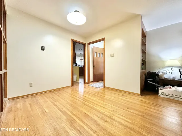 $259,900 | 112 Glenn Circle, Powell, TN 37849