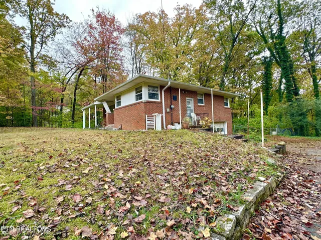 $259,900 | 112 Glenn Circle, Powell, TN 37849