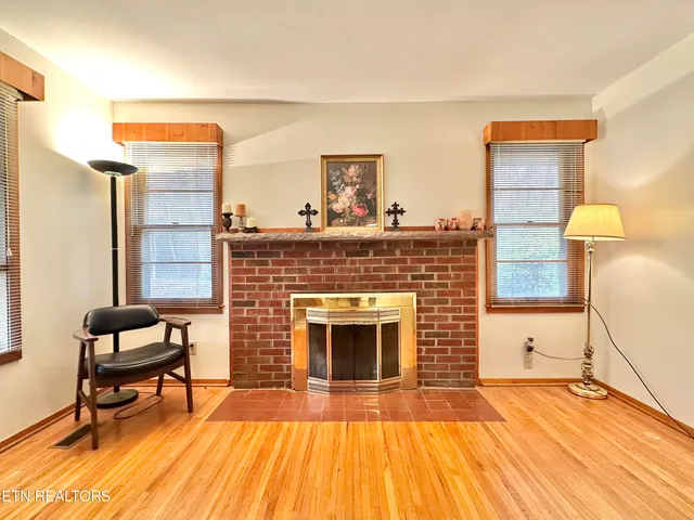 $259,900 | 112 Glenn Circle, Powell, TN 37849