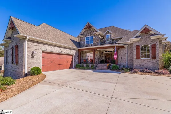 $789,900 | 1 Riverbanks Court, Greer, SC 29651
