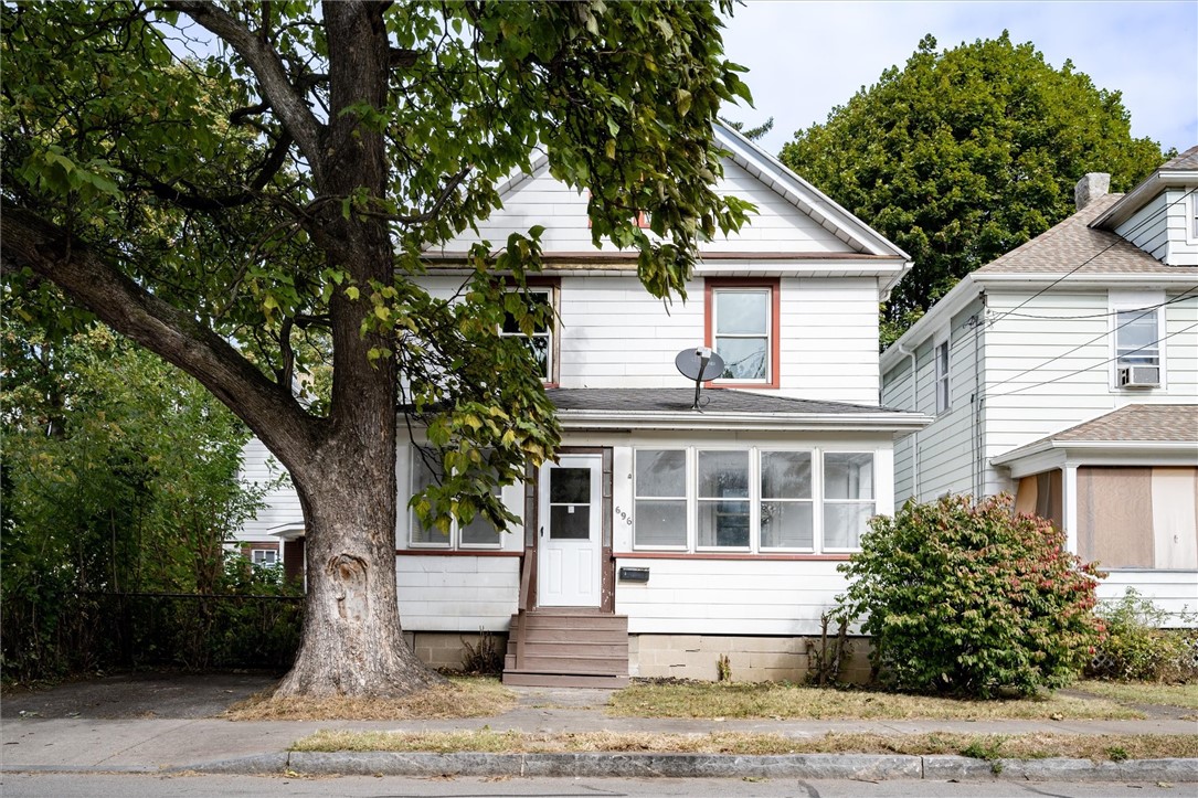 696 Bay Street Rochester, NY 14609 - Photo 1 of 22