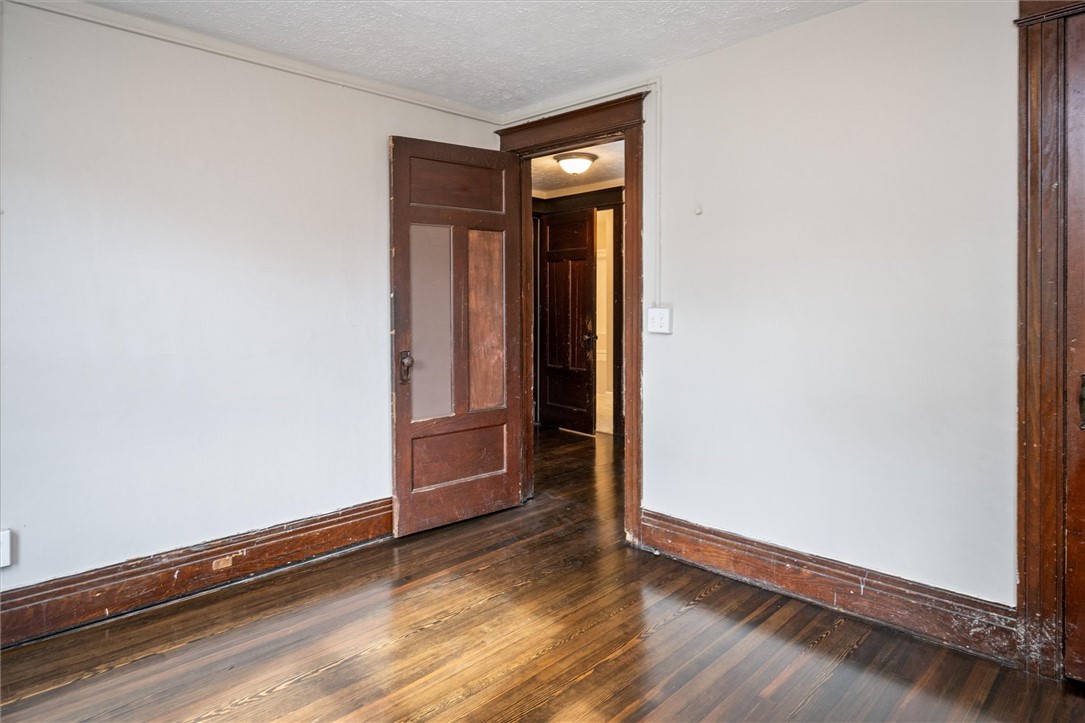 696 Bay Street Rochester, NY 14609 - Photo 17 of 22