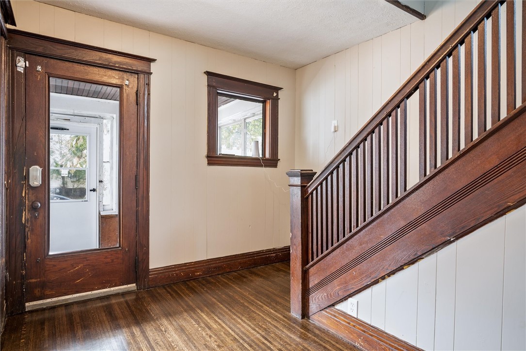 696 Bay Street Rochester, NY 14609 - Photo 3 of 22