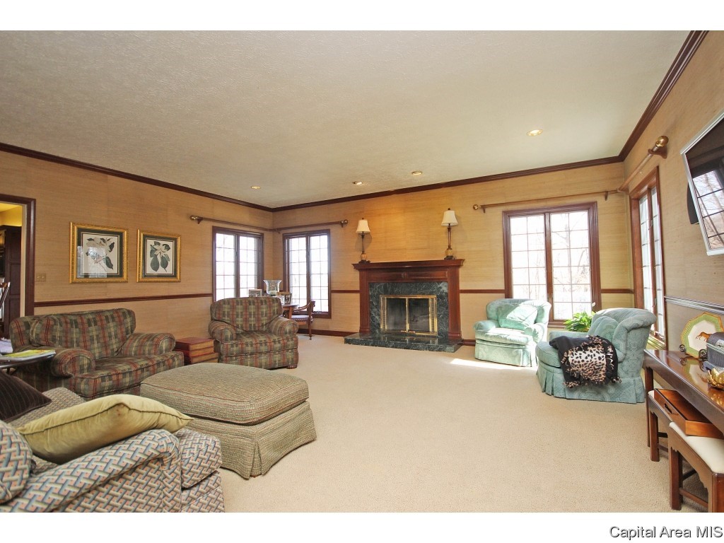 840 Coventry Point Springfield, IL 62702 - Photo 15 of 32
