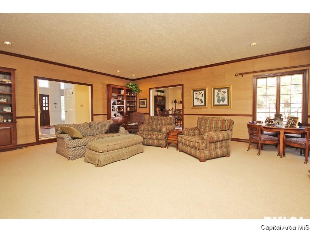 840 Coventry Point Springfield, IL 62702 - Photo 16 of 32